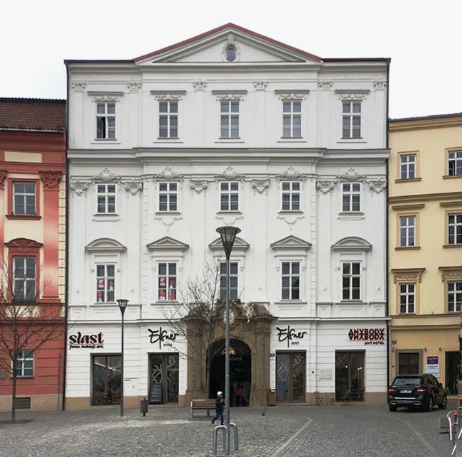 Anybody Hotel Brno Extérieur photo